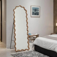 مرايا استاند باللون البني شكل عصري مقاس163x60سم