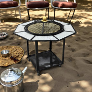A luxurious, modern, high-quality barbecue, measuring 80*80cm.