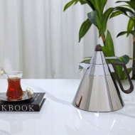 ترمس (جود) مصنوع من الستانلس ستيل، وبلمسة خشبية فاخرة ٠.٧ لتر