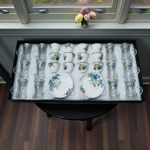 طقم الشاي والقهوة ٣٦ قطعه الملكي: لمسة من الفخامة العربية الأصيلة مع ورود بعدة اللوان