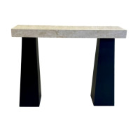 طاولة كونسول مدخل مودرن يجمع بين الفخامة والبساطة بعدة اللوان