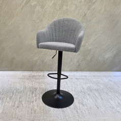 كرسي بار قماش مريح باللون الرمادي بقواعد حديد 