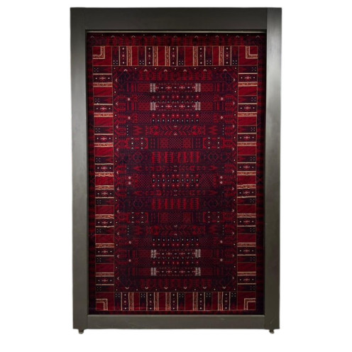 سجاد تركي فاخر و كلاسيك باللوان حمراء غامقة  بمقاس 3 * 2  متر 