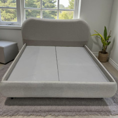 سرير نفرين بجودة عالية بمقاس مترين في مترين بعدة اللوان 