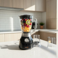 1.5 liter electric blender from the Colin brand, available in several colors.