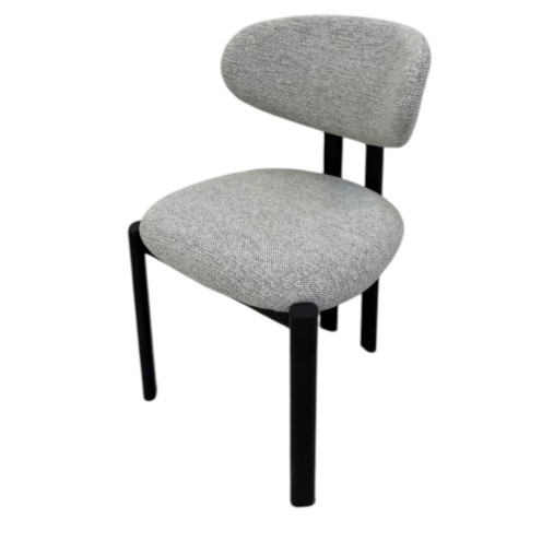 كرسي قماش  مفرد لطاولة طعام فاخر وانيق بعدة اللوان 