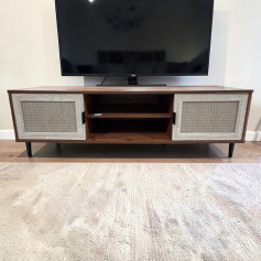 طاولة تلفزيون بتصميم مميز بشبك من الروتان مقاس 160سم 