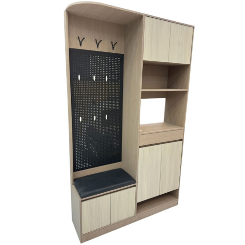 خزانه احذيه بتصميم مميز وعصري مع علاقه ملابس بتصميم مبتكر 200*120*34 