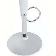 Adjustable hydraulic high bar chair